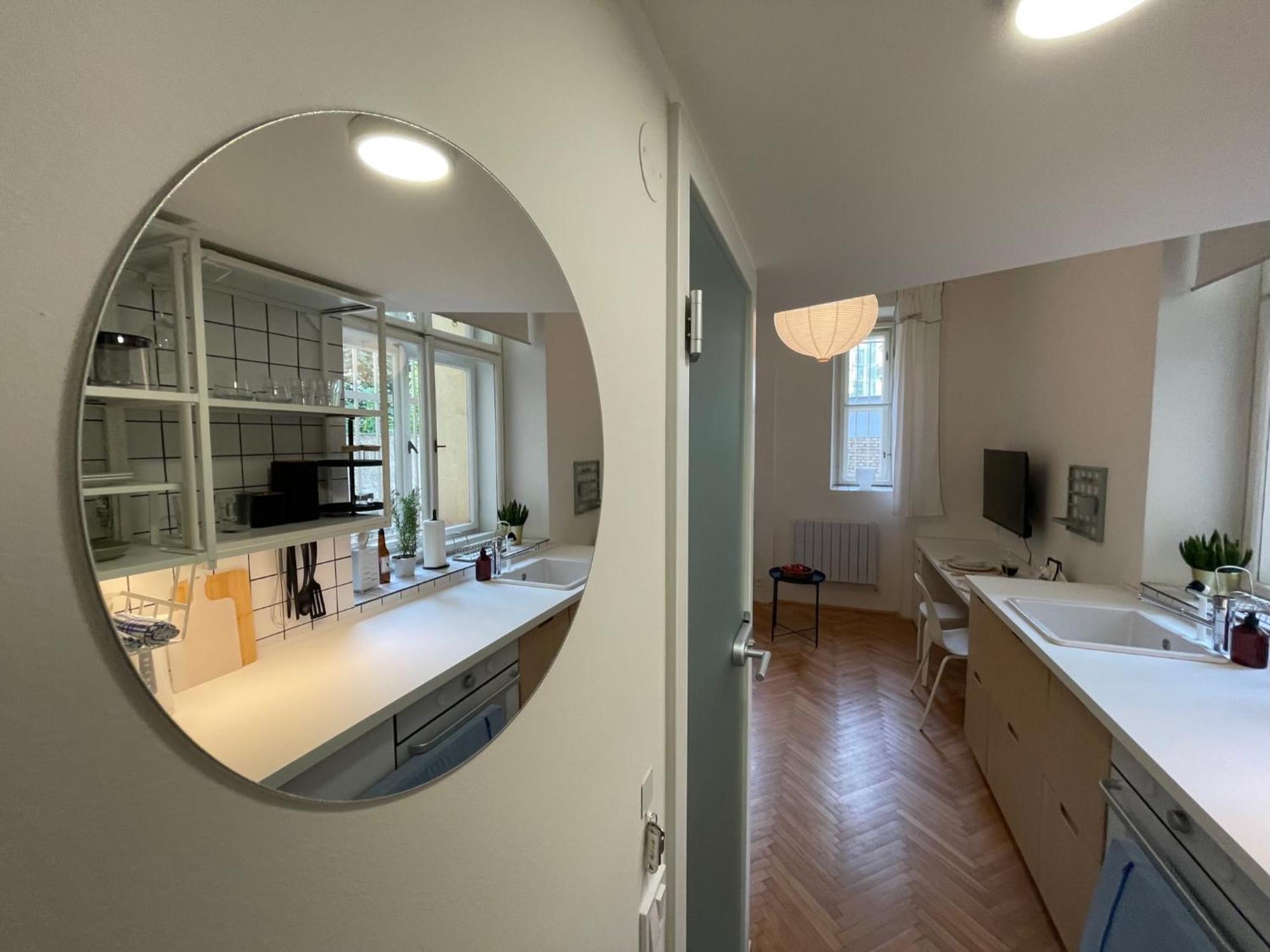 Urban Retreat I Modern Boho Apartments In Lovely Letna District - 10 Minutes From Old Town 布拉格 外观 照片